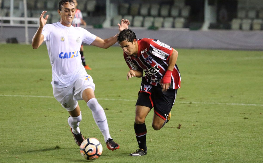 forward-gabriel-moreira-galeria-05